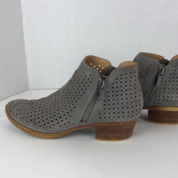 Lucky Brand Women's Perforated Ankle Suede Boots Sz 6.5 - Picture 2 of 12